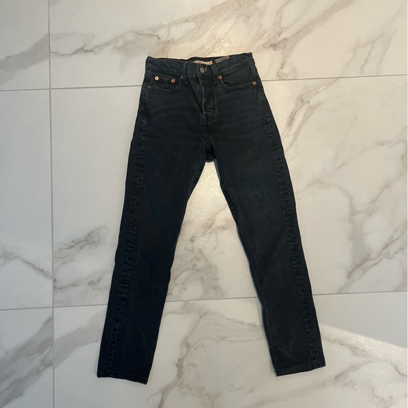 Levi’s Wedgie Jeans (23) - Picture 1 of 5